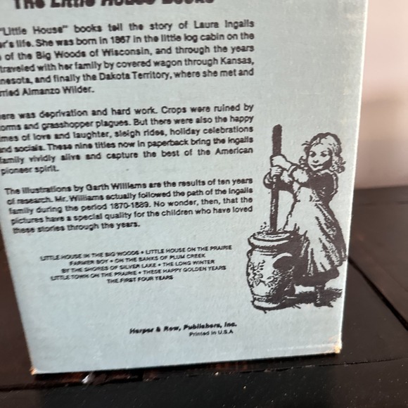 The Little House Books by Laura Ingalls Wilder - Complete Set of 8 Books - Picture 4 of 13